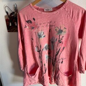 Jess and Jane vintage floral top size small with intricate detail details unique